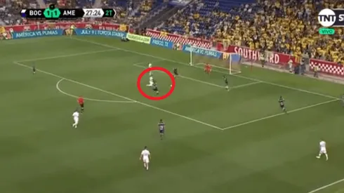 Está intratable: Zarate anticipó a todos en el área y anotó su doblete para darle la ventaja a Boca