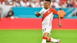 Cueva metió uno de los mejores pases de la Copa América ante Bolivia.