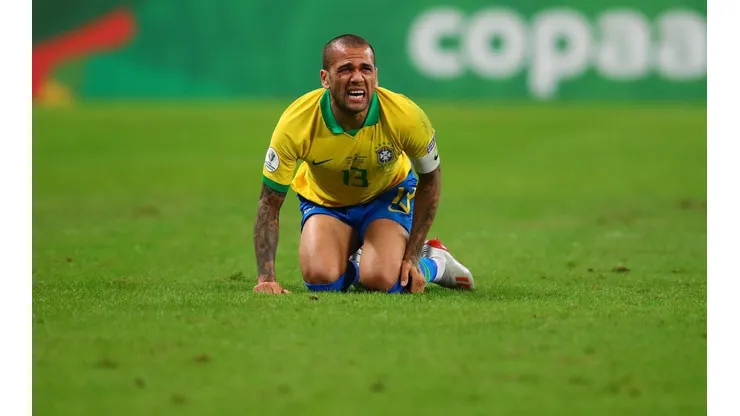 Foto de Dani Alves, jugador de Brasil.