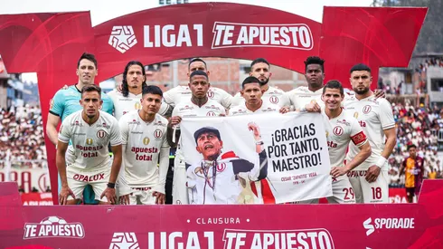 Universitario y su homenaje a Zapatito previo al partido ante Los Chankas. (X @Universitario)