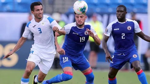 Con dos regalos del arquero, Haití venció 2-0 a Nicaragua y es líder del Grupo B
