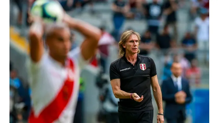 El argentino es el técnico que más ha dirigido a Perú