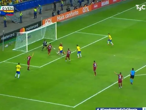 Menos mal que es el anfitrión: a Brasil le anularon otro gol, esta vez a Gabriel Jesús