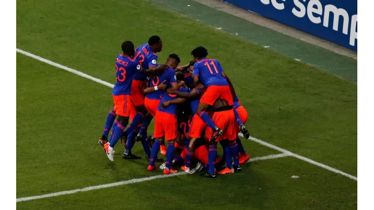 Hoy juega Colombia: horario, formaciones y más