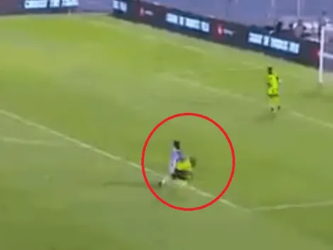 Se durmió: Anthony Lozano le robó el balón al central y descontó para Honduras