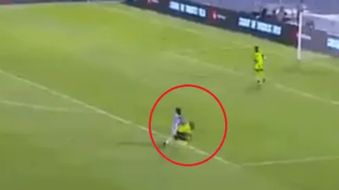 Se durmió: Anthony Lozano le robó el balón al central y descontó para Honduras