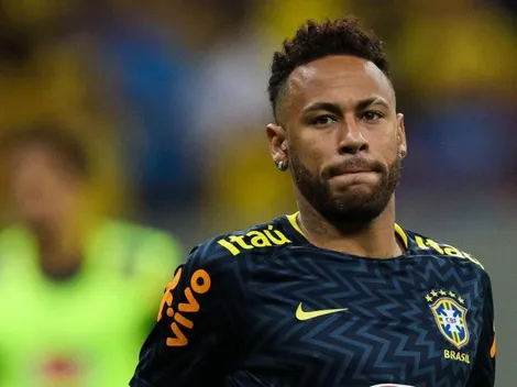 Neymar subió una foto en medio del debut de Brasil y mostró cómo está su tobillo