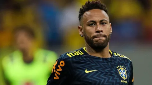 Neymar subió una foto en medio del debut de Brasil y mostró cómo está su tobillo