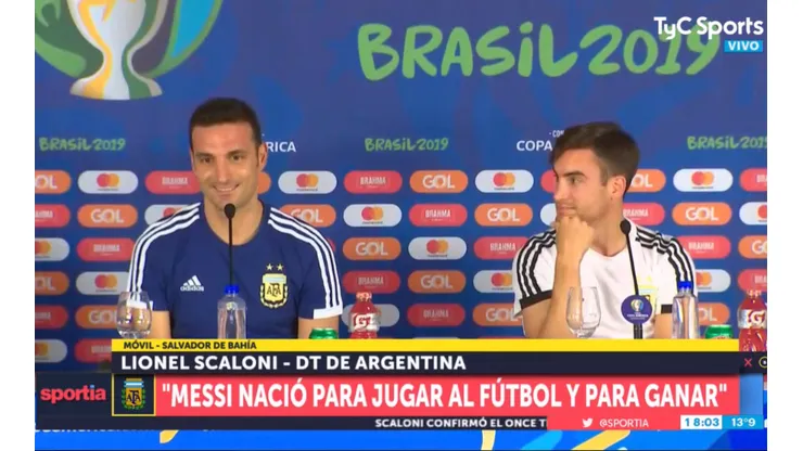 Lionel Scaloni en conferencia de prensa.