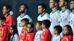 Foto de Lionel Messi en el momento del himno.