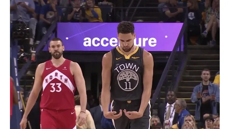 Las tiene enormes: la celebración de Klay Thompson que no viste y calentó las Finales