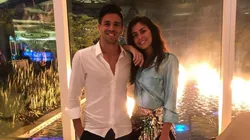 Foto de Gio con su novia.