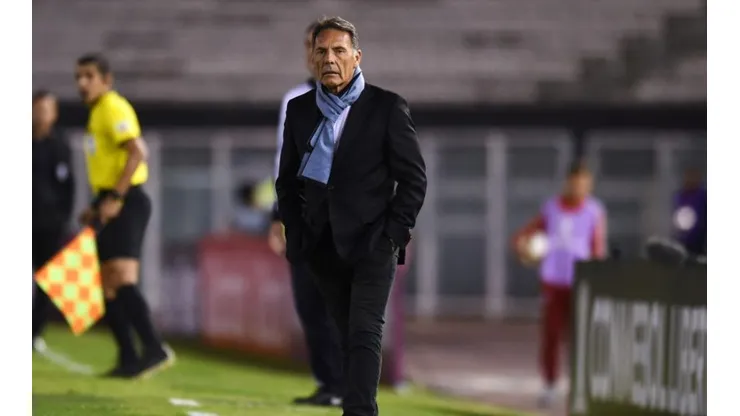 Russo dirigiendo a Alianza Lima.