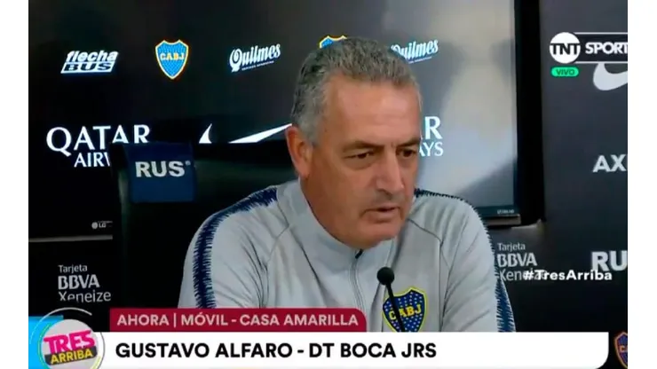 Alfaro en conferencia de prensa.