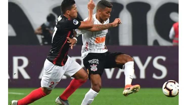 Corinthians visita a Deportivo Lara con el objetivo de pasar a octavos de la Copa Sudamericana.