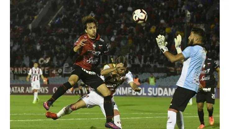 Colón vs River Plate por la Copa Sudamericana.