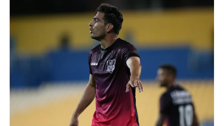 La despedida emotiva de Briseño de Feirense con una carta antes de llegar a Chivas