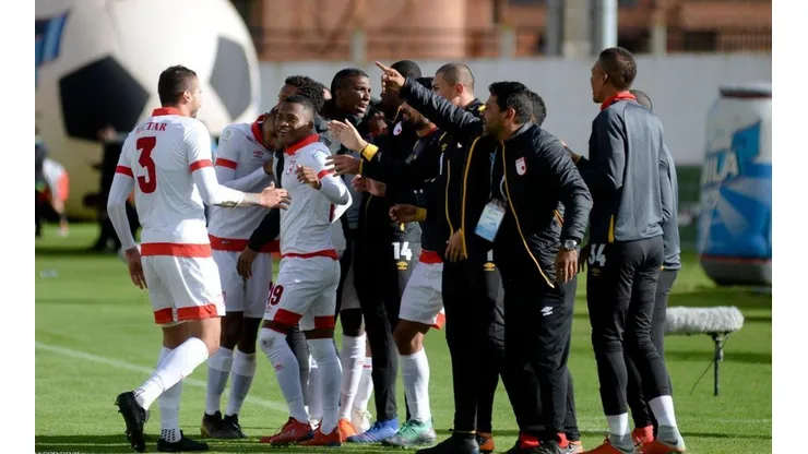 Johan Arango y Carmelo Valencia no siguen en Santa Fe y quedarán libres