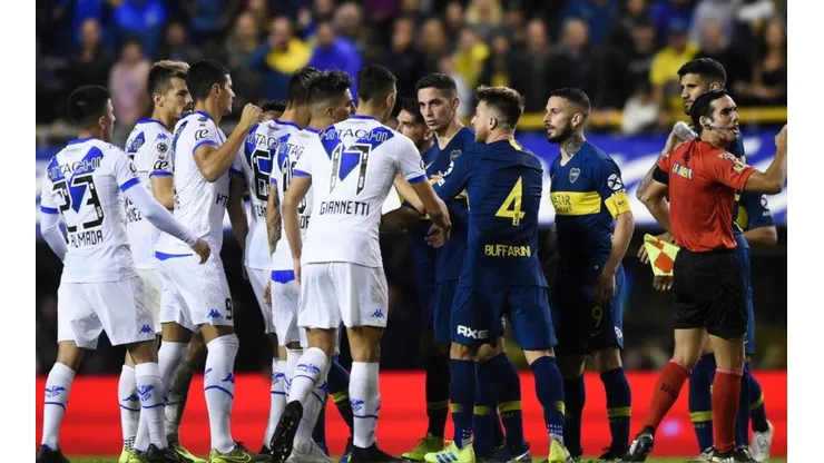 Boca y Vélez se enfrentaron en La Bombonera.