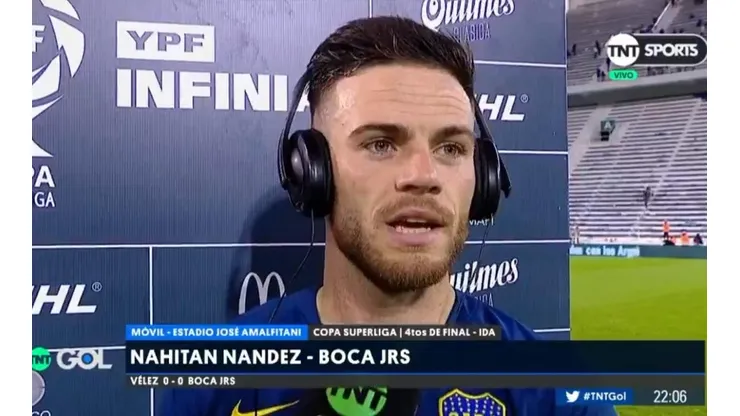 Nahitan Nández después del partido.