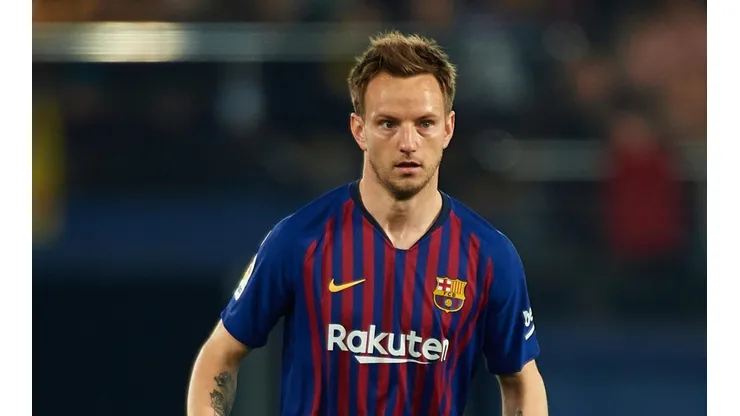 Rakitić explota en Instagram y aclara todo con respecto a su futuro
