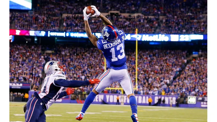Odell Beckham Jr atrapa un touchdown ante los Patriots