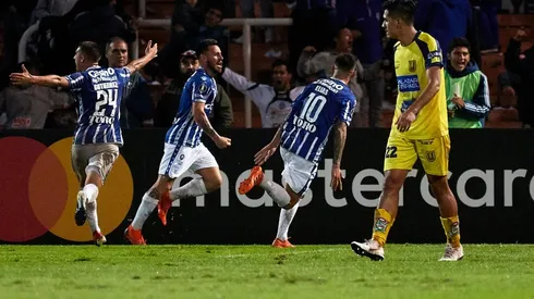 Godoy Cruz se metió en octavos de Libertadores.