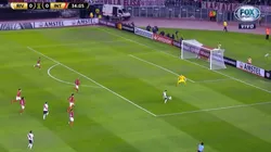 Enorme resolución del delantero de River.