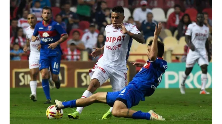 Tigre descendió pero sigue dando el golpe.