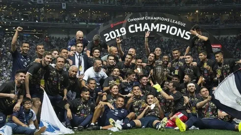 Rayados sigue agrandando sus vitrinas.