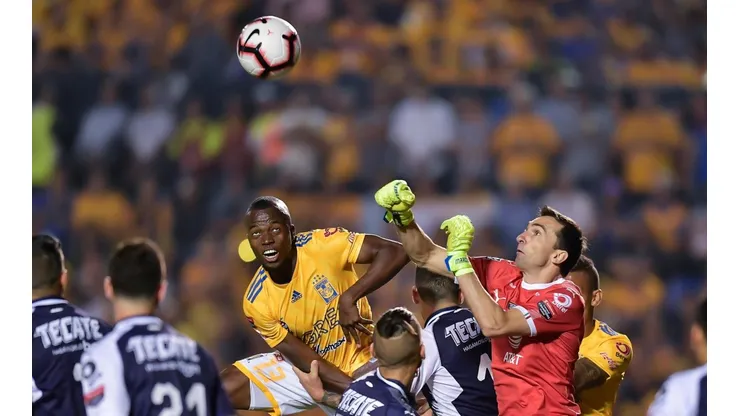 Monterrey vs Tigres por la por la Concachampions.