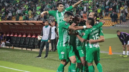 Atlético Nacional celebra la victoria frente al América de Cali.