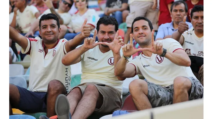 Universitario retó a sus hinchas para que lo acompañen en los siguientes dos partidos