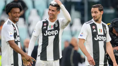 Cuadrado festejó con su hija el título de Juventus y subió la foto a Instagram