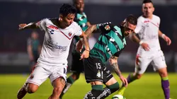 Veracruz va con todo al TAS por Hinostroza contra Santos