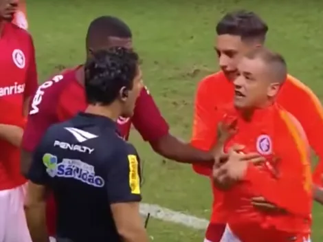 D'Alessandro se volvió loco en la final ante Gremio y terminó expulsado sin jugar ni un segundo