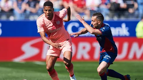 Foto de Jeison Murillo con la piel de Barcelona.