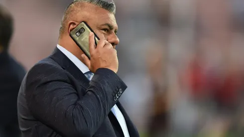 A Chiqui Tapia lo acusaron de mafioso en Perú