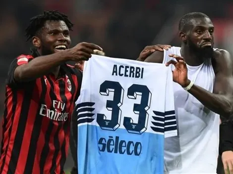 Insólito: le pidió cambiar la camiseta a su rival para terminar burlándose de él