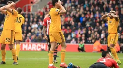 Raúl no pudo convertir y los Wolves cayeron.