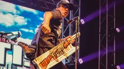 Foto de Pablo Lescano, cantante de Damas Gratis.