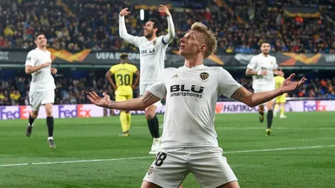 Gol de Wass y triunfo del Valencia.