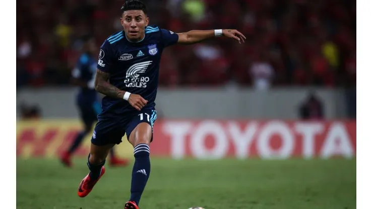 Emelec vs Deportivo Lara por la Copa Libertadores.