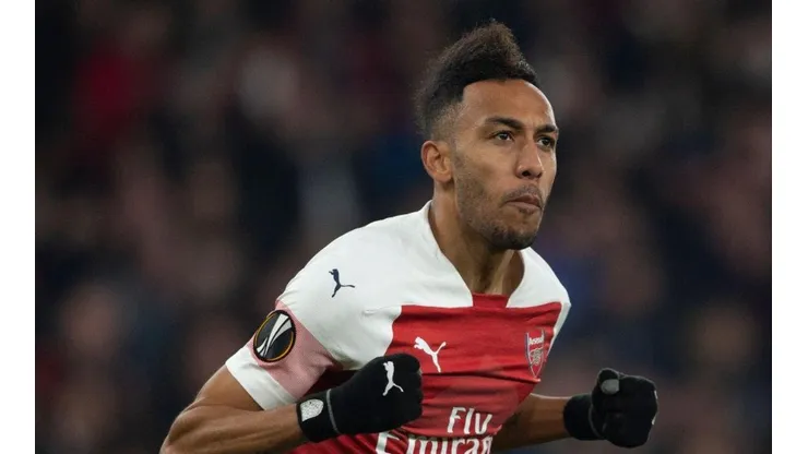 Arsenal vs Nápoli por la Europa League.