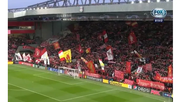 El estadio de Anfield, colmado.