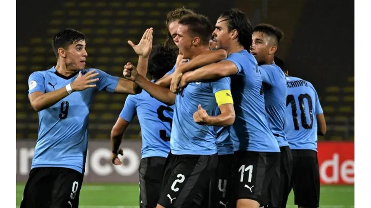 Uruguay vs Ecuador por el Sudamericano Sub 17.