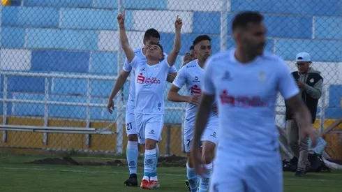 Real Garcilaso celebra una gran victoria.