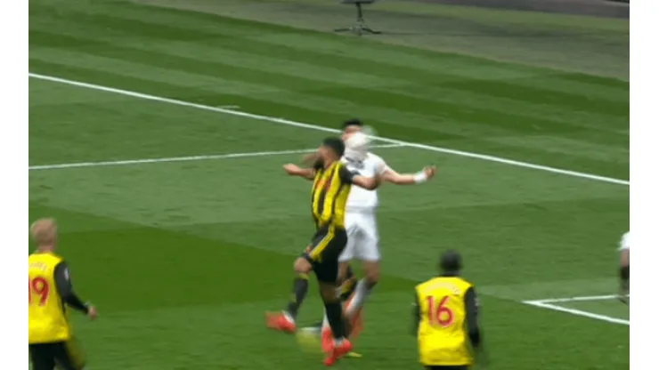 Golazo de Raúl Jiménez para que a Wolverhampton se le abran las puertas de Europa
