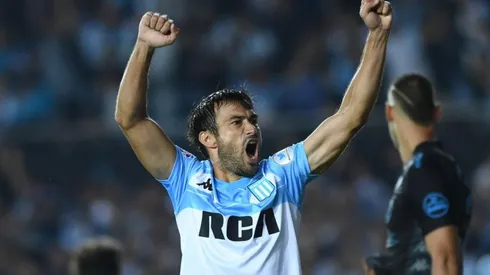 Racing vs Defensa y Justicia por la Superliga.