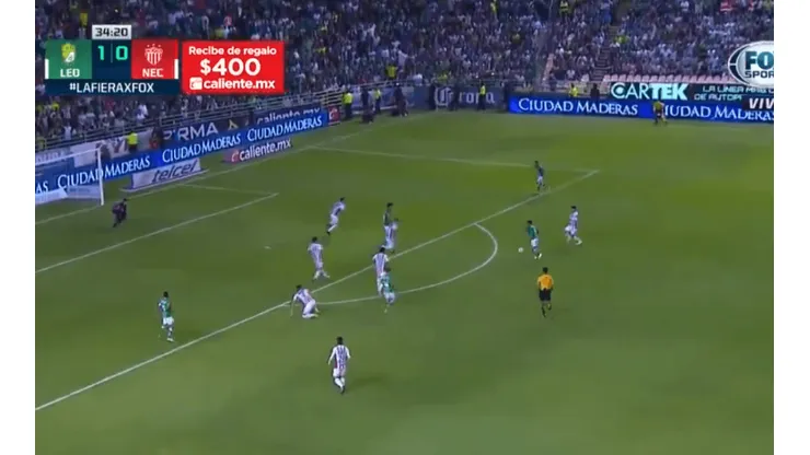 Así fue el tremendo gol de Navarro.